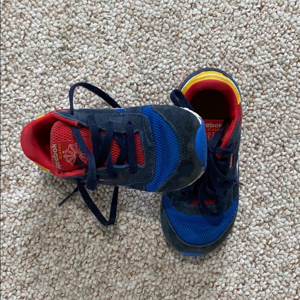 Toddler boys Reebok sneakers